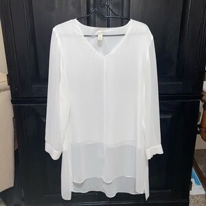 Chico’s white blouse
